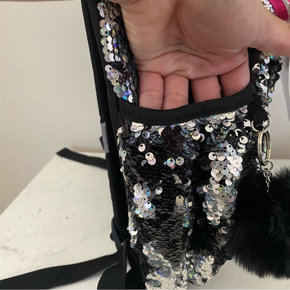 Justice Glitter Color Changing Backpack.
NWT - Picture 2 of 5